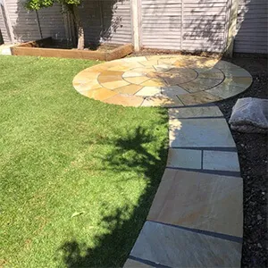 circular patio